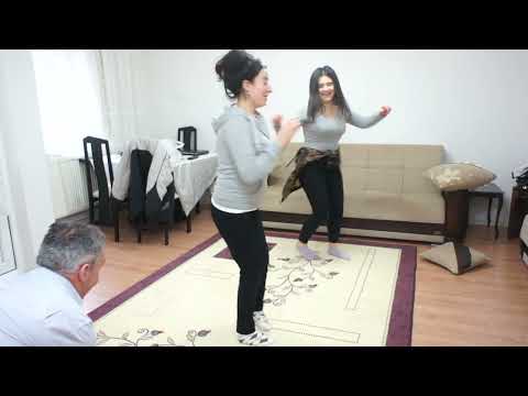 Başın Dönene Kadar Düşmek Yok Derken Babam Bize Eşek Şakası