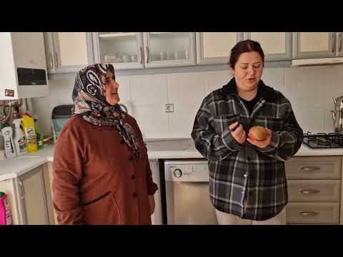 GÜLCAN KIZIMIZDA İÇLİ KÖFTE BOL BOL ÇOK NEFİS