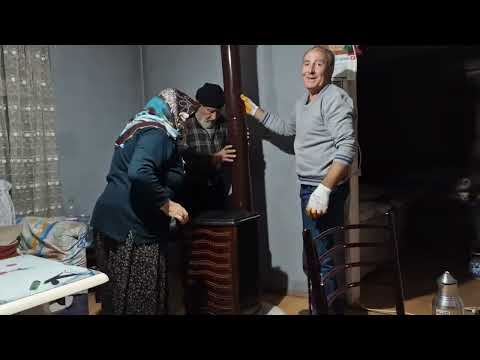 AKŞAM AKŞAM BÜYÜKLERİMİZİN SOBALARINI TEMİZLEDİK TÜTÜYORDU