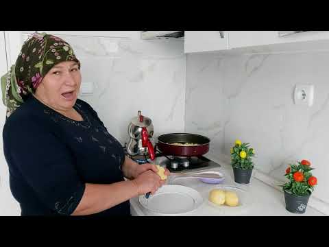 SABAH KAHVALTIMIZ BAŞ BAŞA KALDIK YİNE PATATESLİ YUMURTA