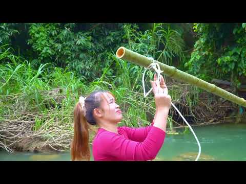 Traditional Fish Trapping the Old Way Watch Giang Catch