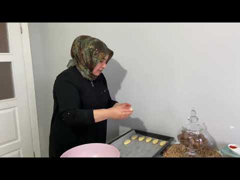 Tam Kıvamında Kıyır kıyır Şekerpare Tarifi şerbetlitarif