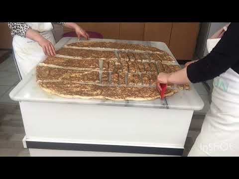Mis gibi haşhaşlı burma çörek