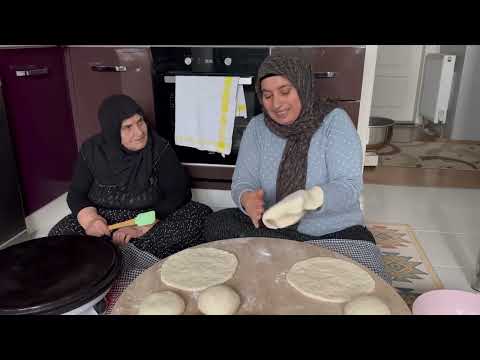 ANNEM KÖYE NEDEN GİDİYOR 2 5 Kg UNDAN 15 Tane Pıtıl YAPTIK