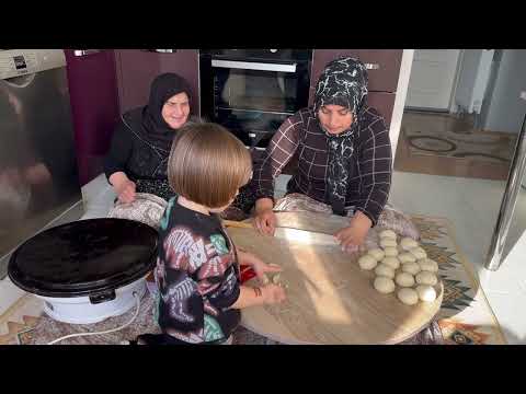 BU LAVAŞIN YAPIMINA HAYRAN KALDIM İSTER ÇAY YANINDA İSTER
