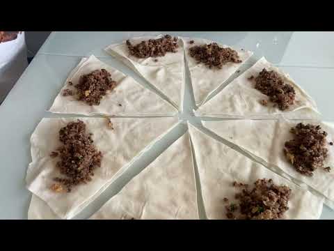 BU NASIL BÖREK BÖYLE DIŞI ÇITIR ÇITIR İÇİ YUMUŞACIK KIYMALI