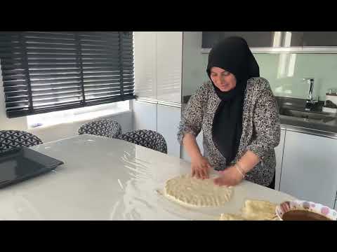 TEL TEL AYRILAN HAŞHAŞLI ÇÖREK TARİFİ KAHVALTILARIN VAZ