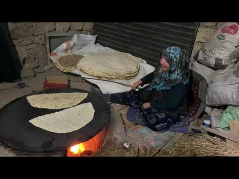 ARKADAŞIMA YUFKA EKMEK YAPTIK ALLAH AĞIZ TADIYLA YEDİRSİN