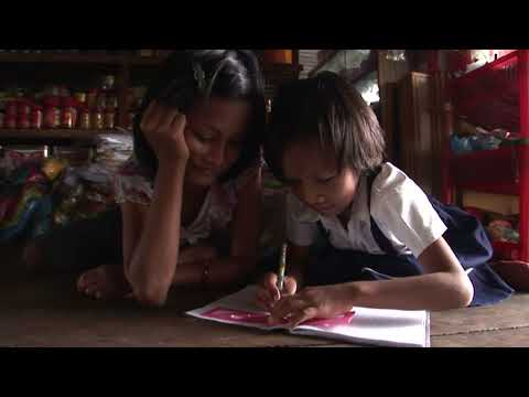 Cambodge la vie sur une maison flottante
