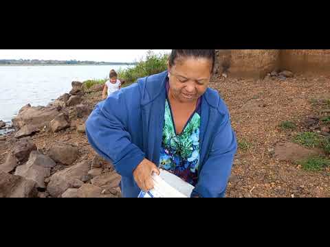 Pescaria de tilapia com bichinho de laranja e camarão no