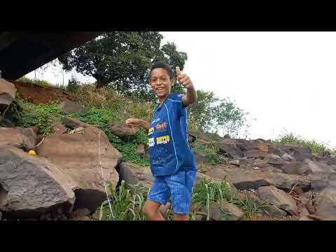 Pescaria com lambari vivo é cruel o peixe não resiste Era