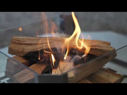 HEAVY RAIN CAMPING IN AN AUTOMATIC 3 ROOM TRAILER