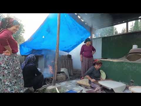 KÖYDE KOMŞULAR İLE KURBAN BAYRAMI YUFKA EKMEK YAPIMI TEPSİ