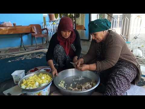 HALAM IN KÖY EVİ LEZZETLİ YEMEKLER İÇİN ÇAMUR TANDIR YAPIMI