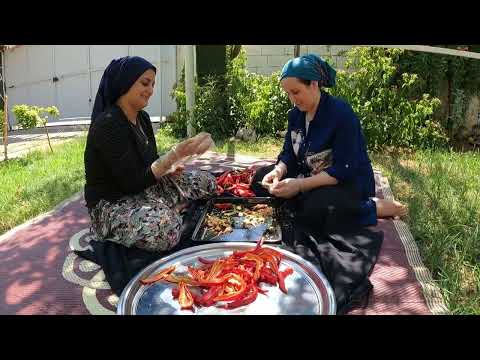 YENGEM ODUN ATEŞİNDE YAPTIĞI KUZU ETİ KÖY YEMEĞİ GELİNLER