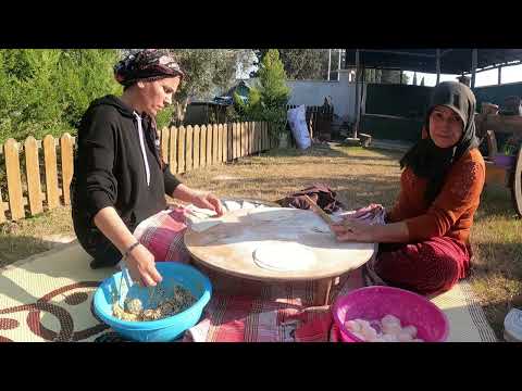 ABLAM GELDİ ÇEŞİT ÇEŞİT BİBERLİ EKMEĞİ ISPANAKLI GÖZLEME