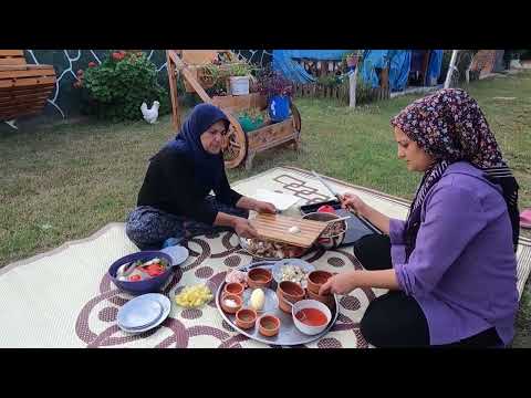 ANNEM KÖY EVİ TEPSİ TEPSİ KUZU ETİ TAŞ GÜVEÇTE DOLU DOLU