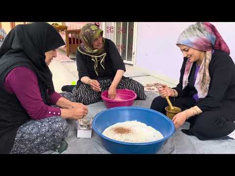 Ablamın Evine Ramazan Kömbesi Yapımı Tepsi Tepsi Köy Lezzeti