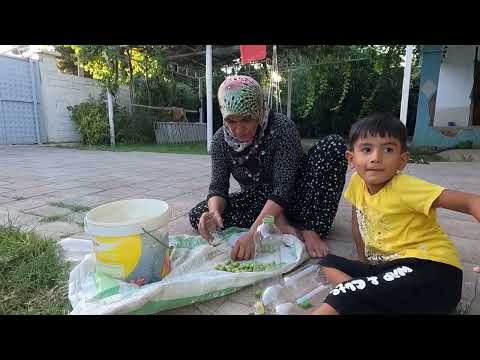 ANNEM YENİ AHŞAP EVİ YENİ PERDE LEZZETLİ YEMEKLER İÇİN