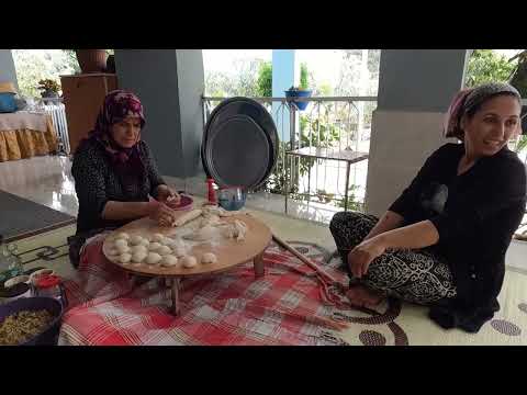 TEPSİ TEPSİ YAPTIĞIMIZ ODUN ATEŞİNDE ISPANAKLI GÖZLEME BU