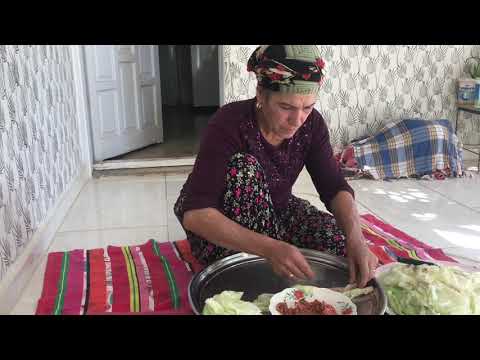 Lahana sarması odun ateşinde Öğlen yemeği günlük vlog