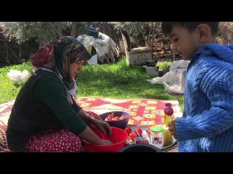 KÖYDE MİS GİBİ TANDIRDA ETLİ GÜVEÇ SULTAN SOFRASI Öğlen