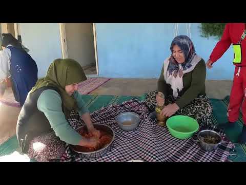 EMİNE YENGENİN KÖY EVİNE GELDİK KÖY HAYATI ÖĞLEN YEMEĞİ VLOG
