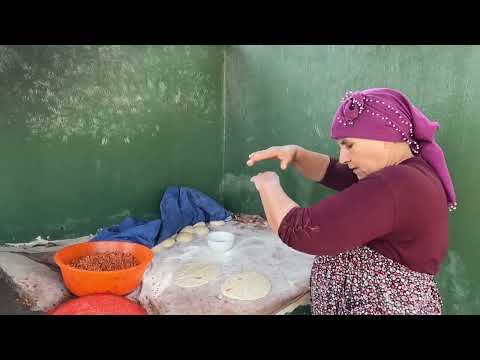YENGEM İLE HALAM KÖY EKMEĞİ BİBERLİ EKMEK YAPIMI ABİM İLE