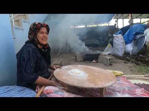TEPSİ TEPSİ KUZU ETİ İÇİN YUFKA EKMEK YAPIMI BAYRAM EKMEĞİ
