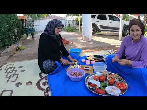 KOMŞULARIN EN ÇOK BEĞENDİĞİ BİBER GELDİ KUZU ETİ İLE