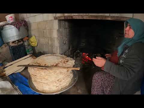 KÖY HAYATI YUFKA EKMEĞİ KATMER ISPANAKLI GÖZLEME YAPIMI