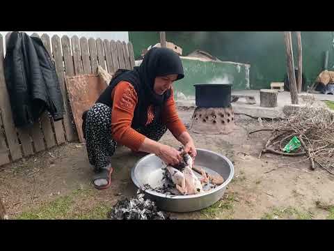 EN LEZZETLİ SOĞAN DOLU KÖY TAVUĞU İFTAR YEMEĞİ KÖYDE GÜNLÜK