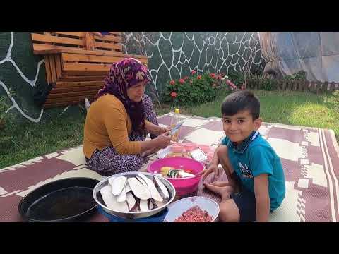 PATLICANI TEPSİ TEPSİ BU ŞEKİLDE PİŞİRİN PRATİK VE LEZZETLİ