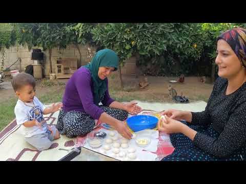 GELİN İLE KAYINVALİDE KÖYDE TAZE ZEYTİN HASADI LEZZETLİ