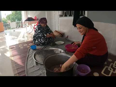 ANNEM GİTTİ HALAM GELDİ ODUN ATEŞİNDE KUZU ETİ YAPRAK