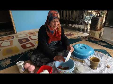 ŞİDDETLİ YAĞMURDA SICAK TANDIR SOBADA KÖY EKMEK YAPIMI