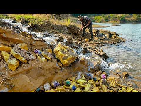 Unbelievable Found expensive gold and gemstones at riverside