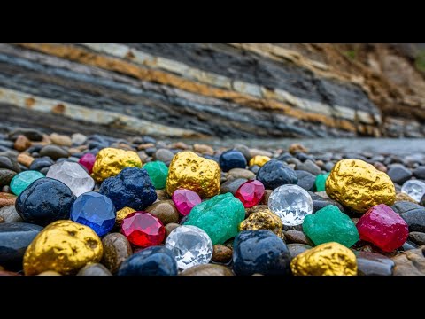Gold Nuggets Found Digging in the Dirt