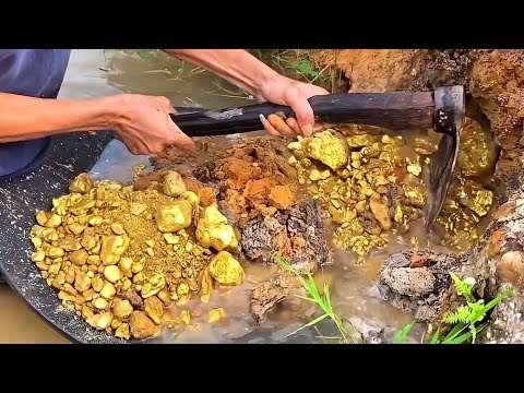 Wow digging gold at mountain