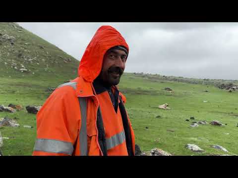 AĞRI DAĞINDA YAĞIŞLI HAVA ÇADIR KURDUK