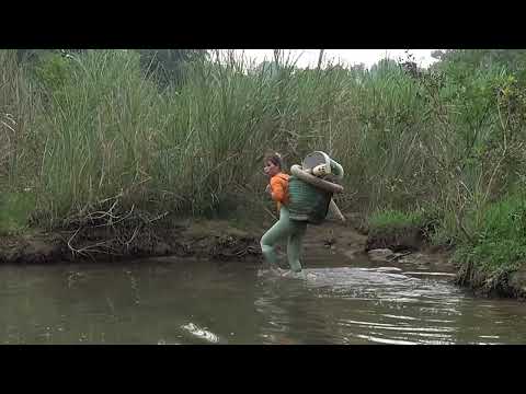 TIMELAPSE Fishing Girl Fishing Techniques Unique Fishing