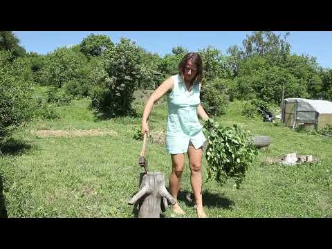 Russian girl life in tiny Russian Village