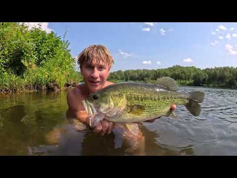 UNDERWATER Fishing CRYSTAL CLEAR Lakes for Big Bass