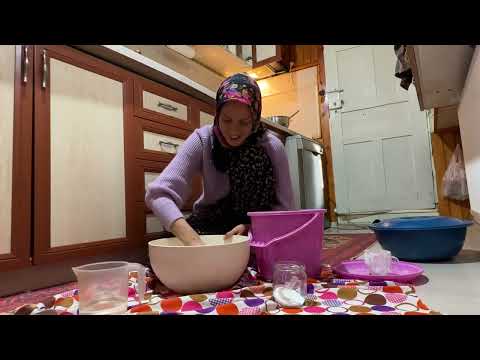 KÖYDE YAŞAM SOBA İÇİNDE SOMUN EKMEĞİ NİNEMDEN LAHANA SARMASI