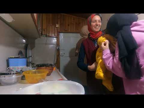 İKİZİMDEN KUZİNEDE BALIK EFE NİN 6 AYLIK PASTASI BENDEN