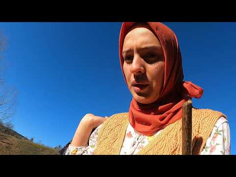 TAŞ FIRINDA KIYMALI PİDE DEDEM VİDEO ÇEKMEME KIZIYOR MU