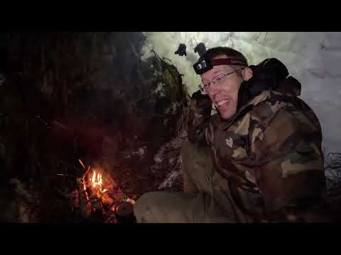 3 Days Stranded in Alaska Without a Tent Camping in Deep