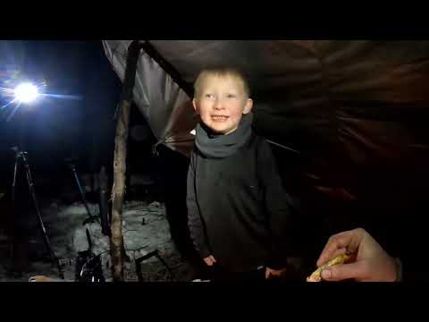 Bushcraft Survival Shelter No Tent No Sleeping Bag Winter