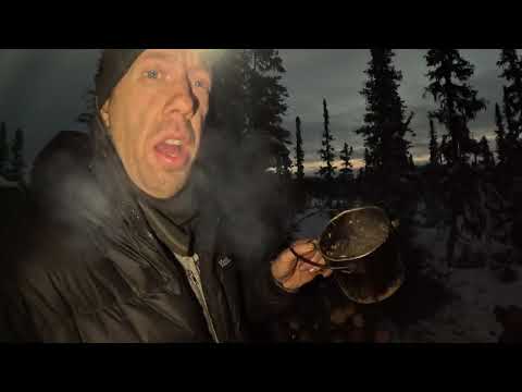 3 Days in Arctic Survival Shelter Solo Bushcraft Camping