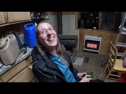 Rebuilding Off Grid Cabin at our Abandoned Homestead